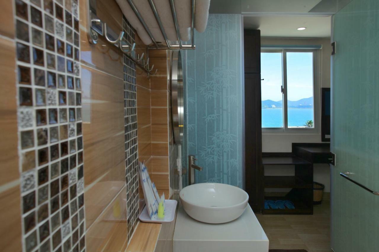 Melyna Hotel Nha Trang Exterior foto
